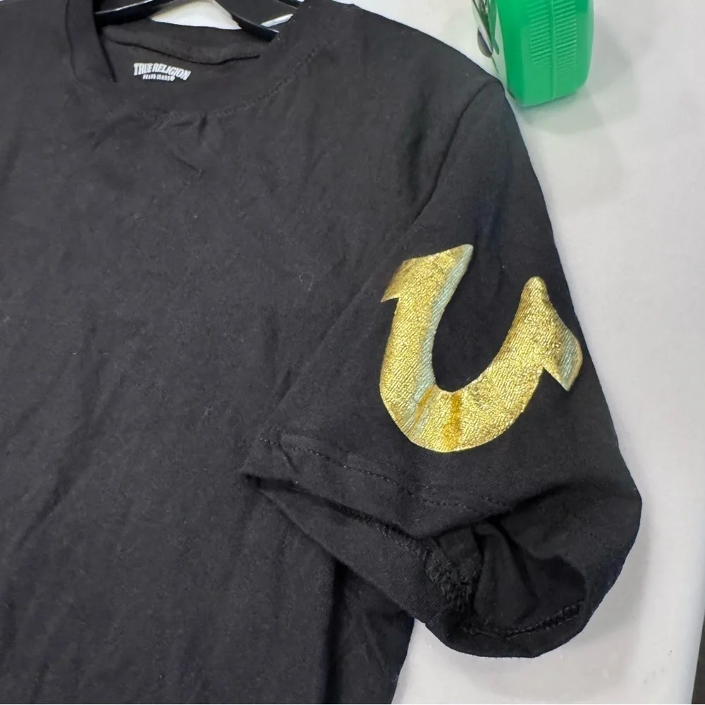 True Religion BLACK with Gold Foil Logo Soft Cotton T-Shirt Unisex size S